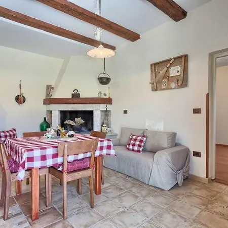 Apartment Apartman Sani *